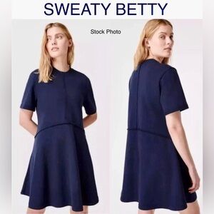 SWEATY BETTY LIKE NEW CONDITION REVIVE RELAXED TEE SHIRT DRESS IN DARK BLUE
